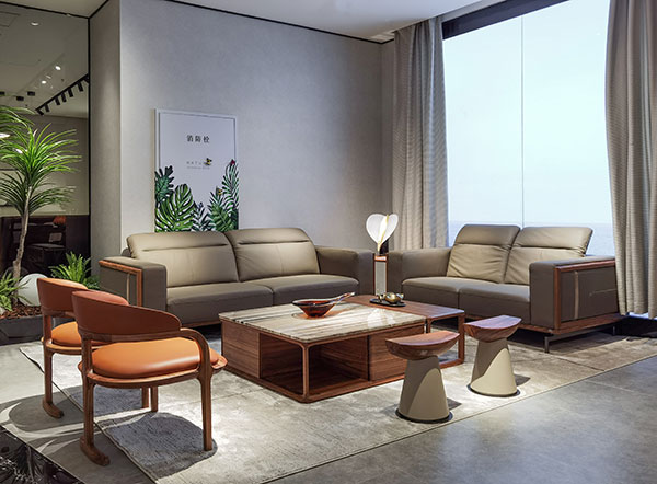 童話森林TH18系列成都新店開(kāi)業(yè)