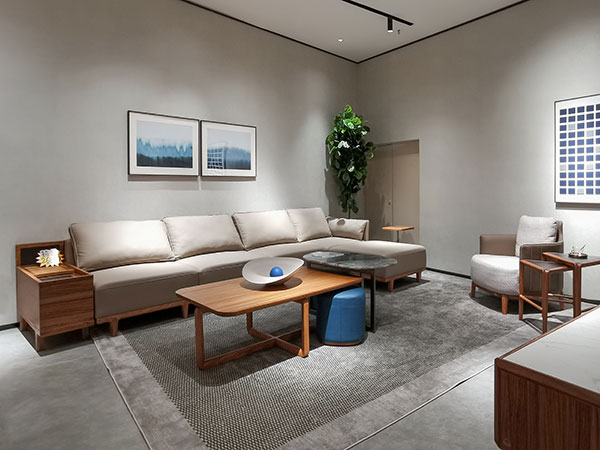 童話森林TH18系列成都新店開(kāi)業(yè)